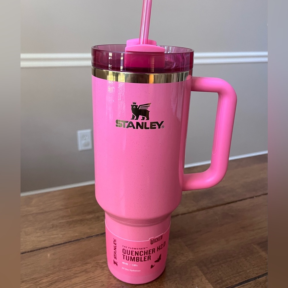 Wicked x Stanley Glinda 40 oz Stainless Steel Tumbler - BRAND NEW!